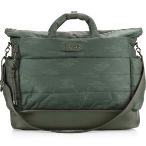 Itzy Ritzy weekend traveler bag